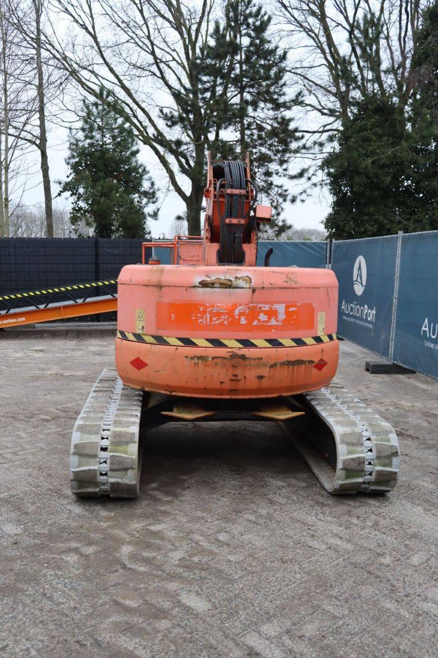 Hitachi HX99B-2 Diesel-Teleskoparbeitsbühne, 12,7 m, Baujahr 2007