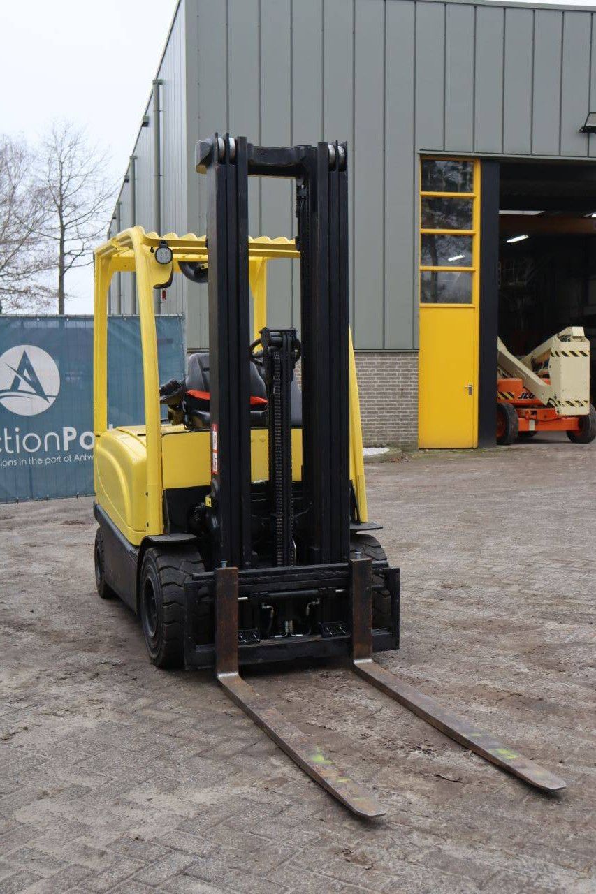 Gabelstapler Hyster J2.5XN Elektro 2200 kg 5,7 m 2018