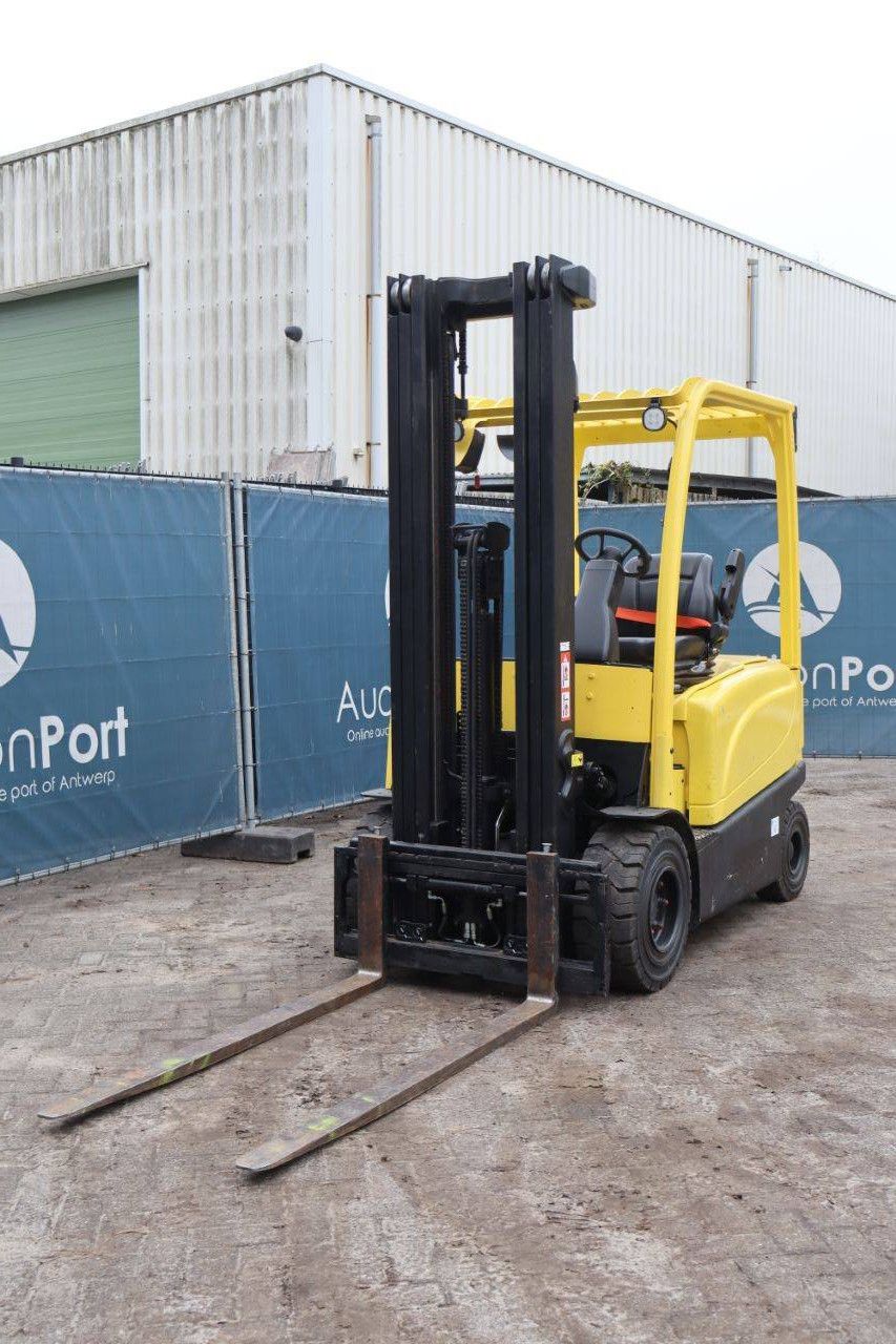 Gabelstapler Hyster J2.5XN Elektro 2200 kg 5,7 m 2018
