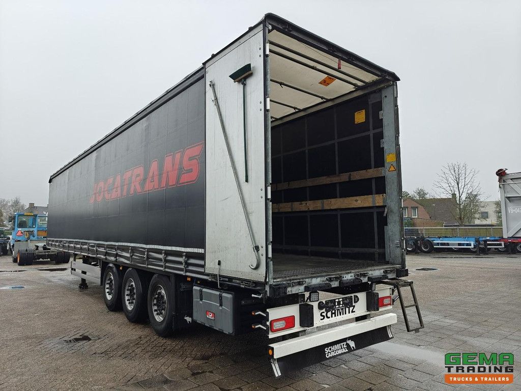 Schmitz Cargobull SCB S3 3-axle Schmitz - Sliding tarpaulin/roof - Disc brakes - Toolbox - 05/2026 MOT