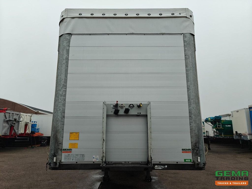 Schmitz Cargobull SCB S3 3-axle Schmitz - Sliding tarpaulin/roof - Disc brakes - Toolbox - 05/2026 MOT