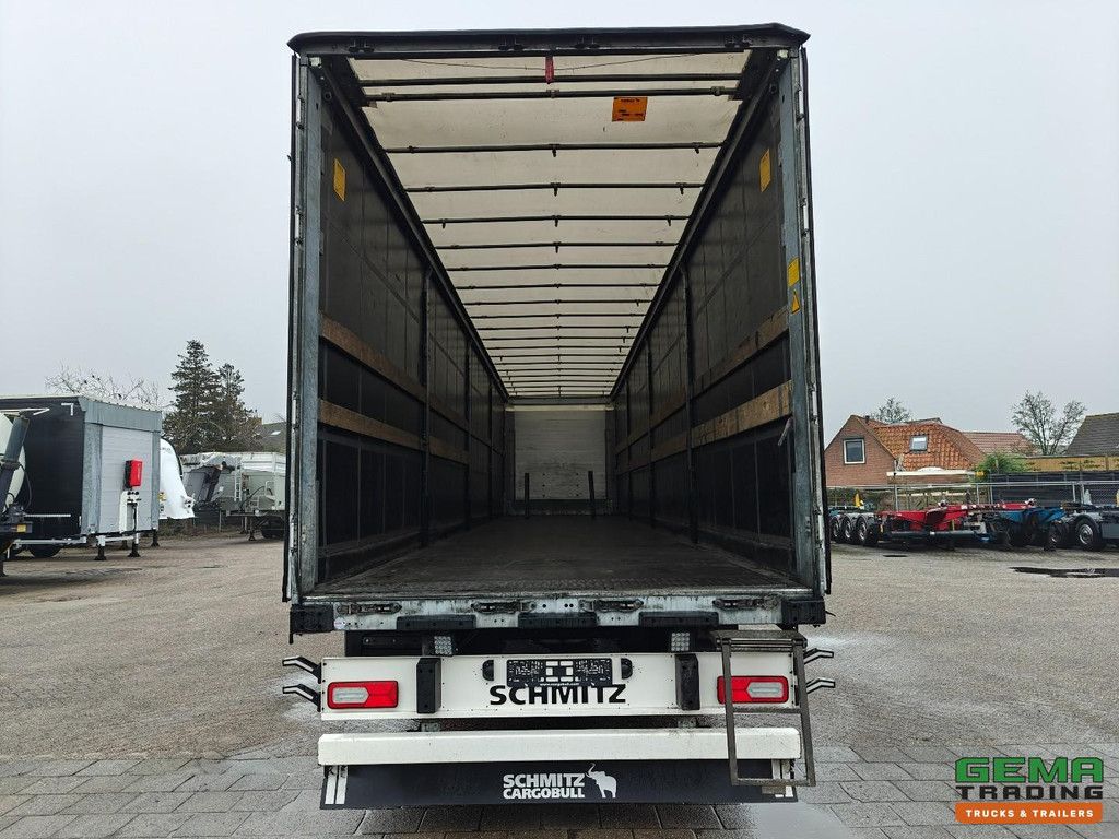 Schmitz Cargobull SCB S3 3-axle Schmitz - Sliding tarpaulin/roof - Disc brakes - Toolbox - 05/2026 MOT