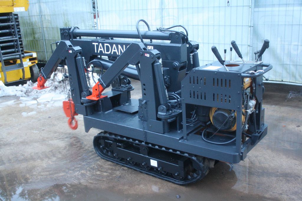 Raupenkran Tadano SK-1600 Benzin 1600kg 7m