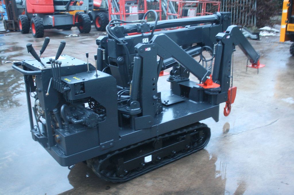 Raupenkran Tadano SK-1600 Benzin 1600kg 7m