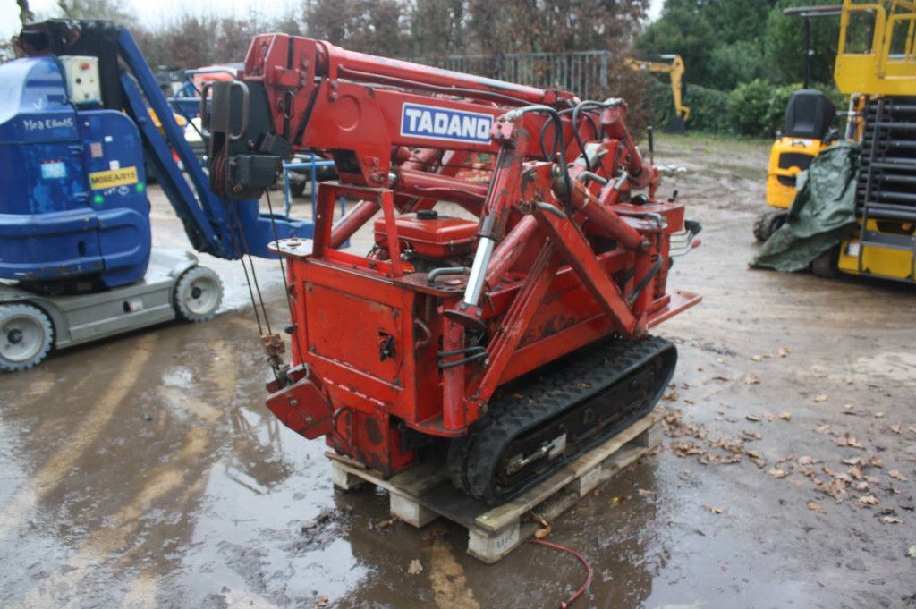 Tadano TM10 Benzin-Raupenkran 1500 kg 6,6 m