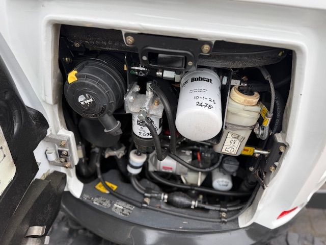 Bobcat E20Z Minigraver Minikraan Binnendraaier ZGST 2T