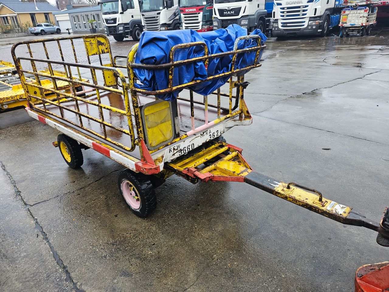 Diverse Bagagewagens en Container Rol Aanhangwagens