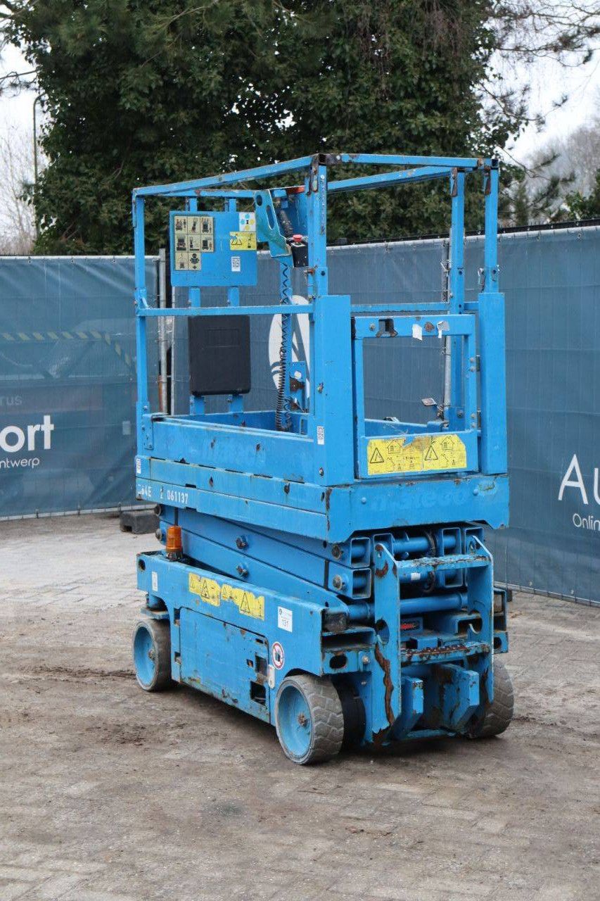 Scissor lift Genie GS-1532 Electric 6m 2014