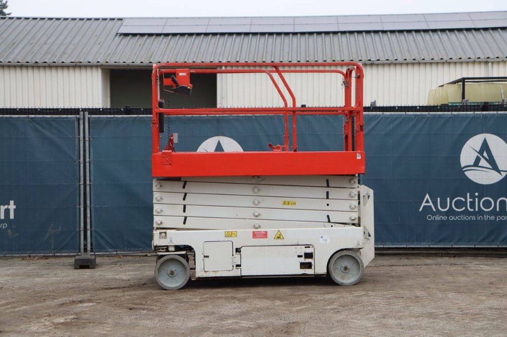 Scherenbühne Genie GS-3246 Elektrisch 11,75 m 2013