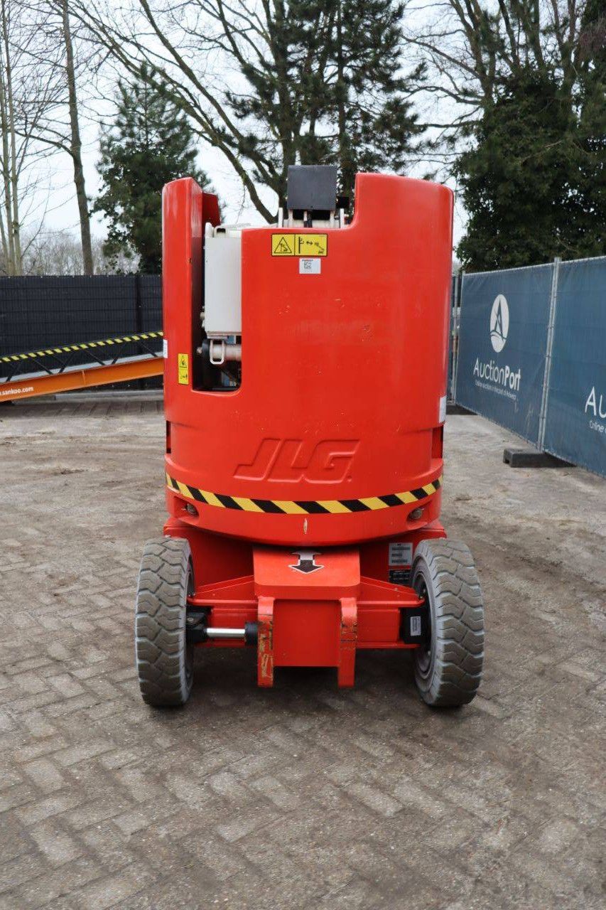JLG E300AJP Elektrische Gelenkteleskoparbeitsbühne 11 m 2016