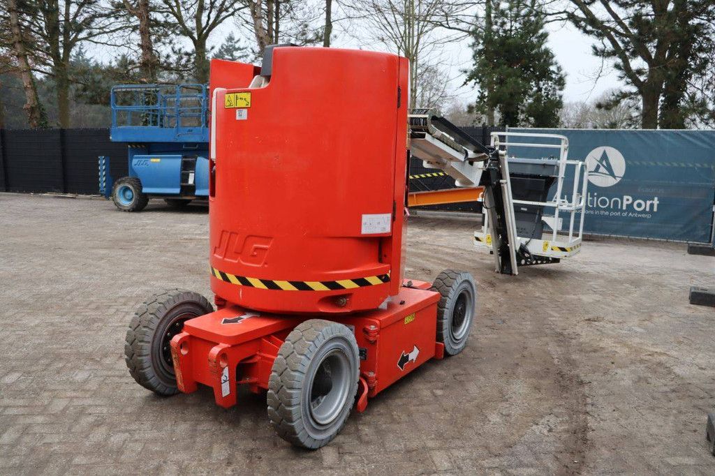 JLG E300AJP Elektrische Gelenkteleskoparbeitsbühne 11 m 2016