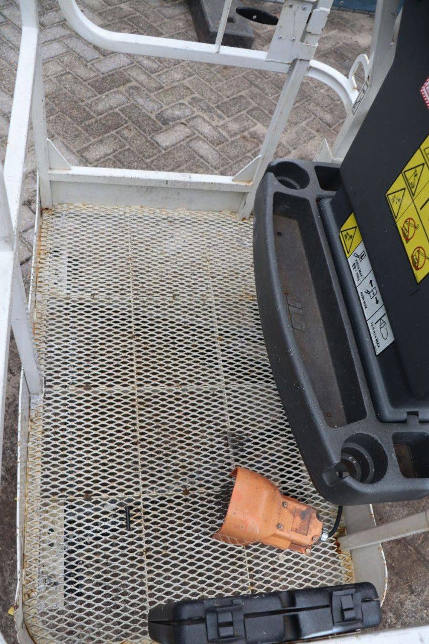 JLG E300AJP Elektrische Gelenkteleskoparbeitsbühne 11 m 2016