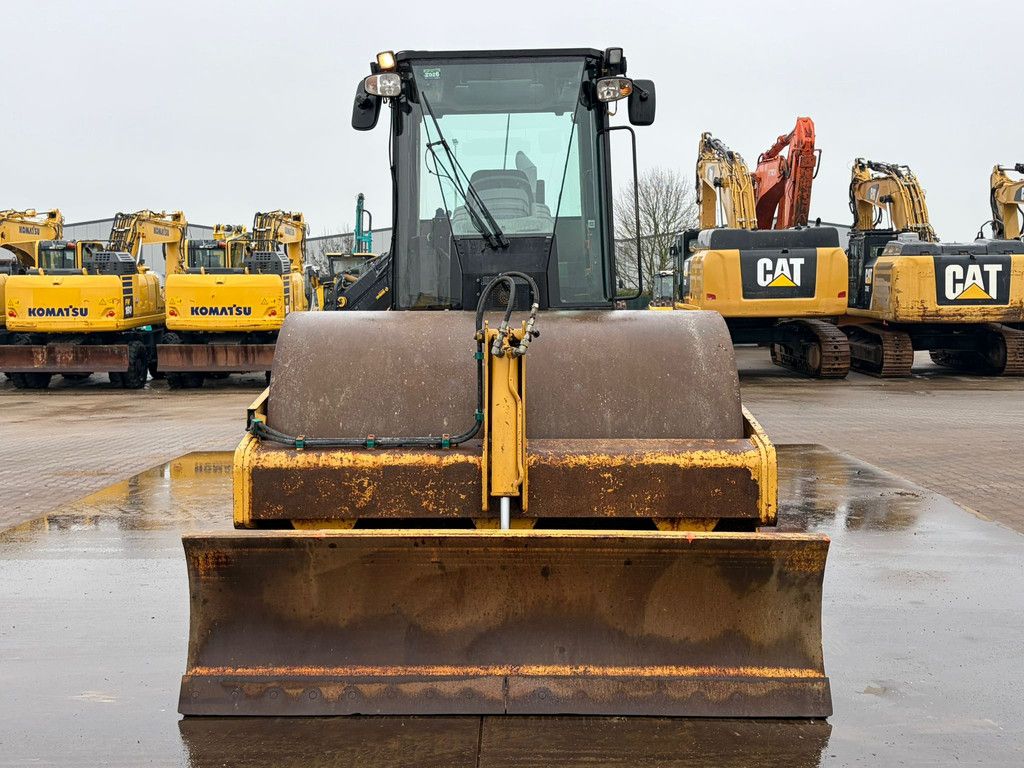 Caterpillar CS563E