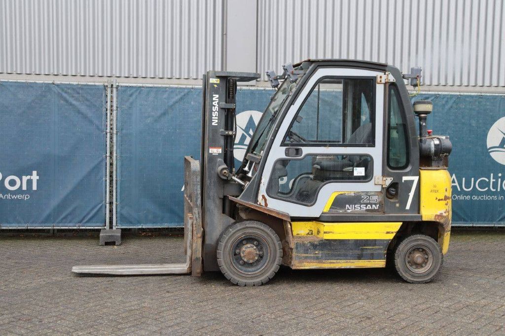 Heftruck Nissan 25 Diesel 2500kg