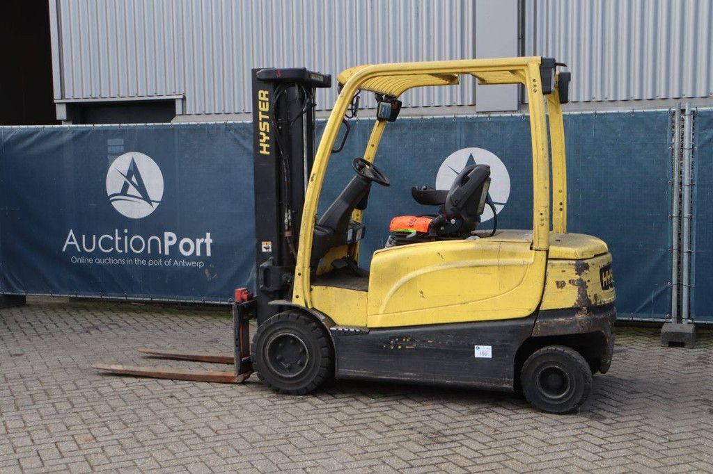 Hyster J3.0XN Elektrogabelstapler 2250 kg 3,21 m 2017