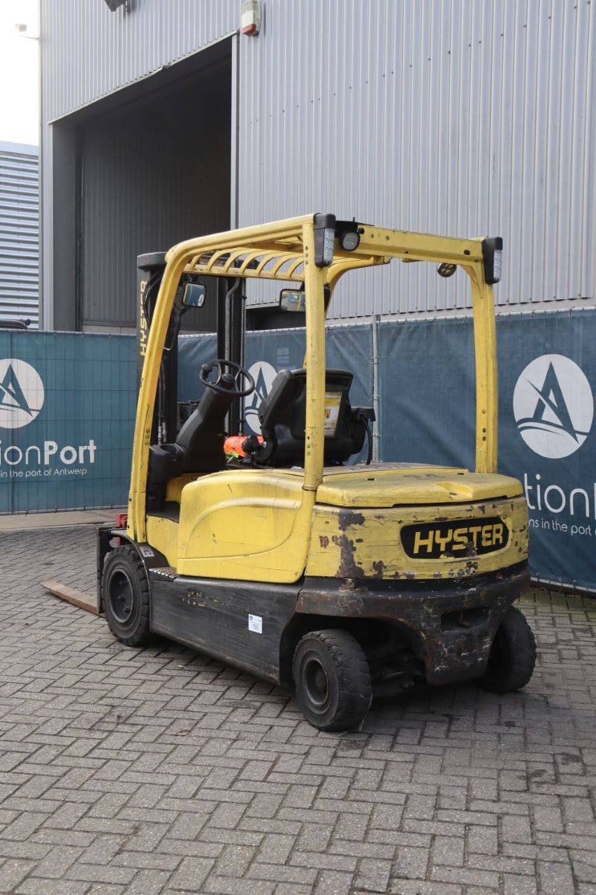 Hyster J3.0XN Elektrogabelstapler 2250 kg 3,21 m 2017