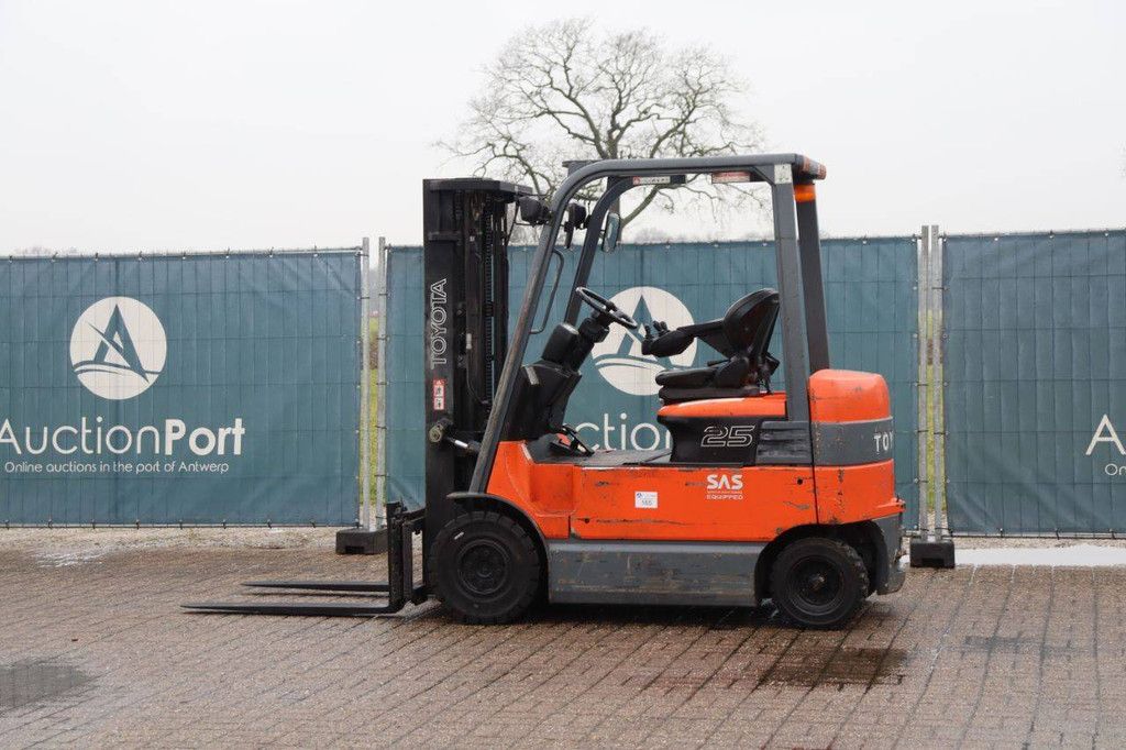 Forklift Toyota 7FBMF25 Electric 2500kg 4.3m 2010