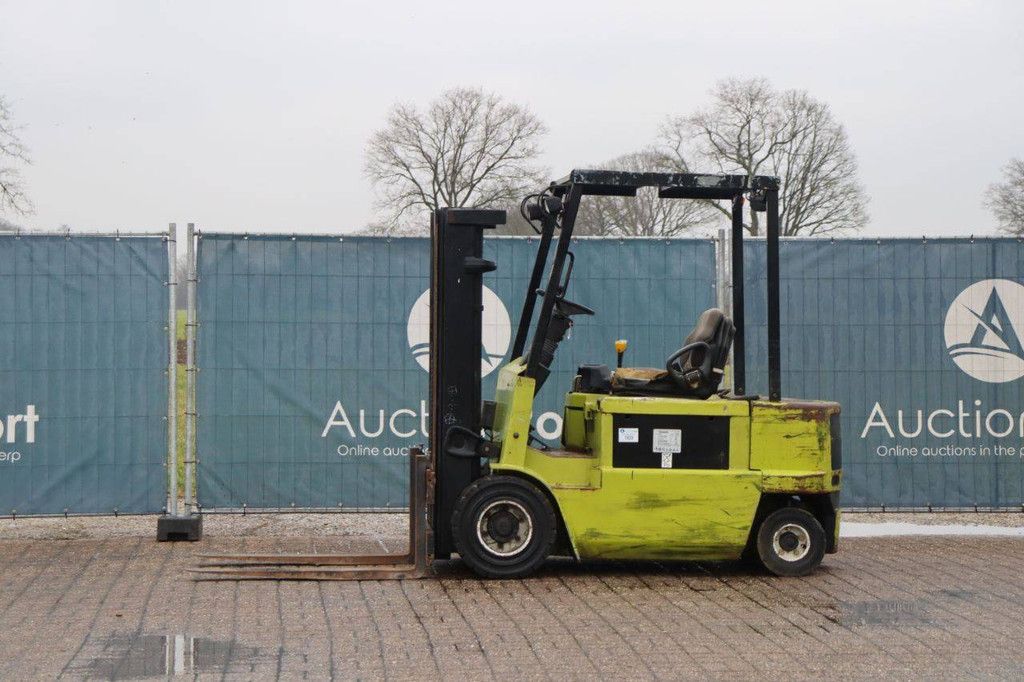 Gabelstapler Clark 30 S Elektro 3000 kg