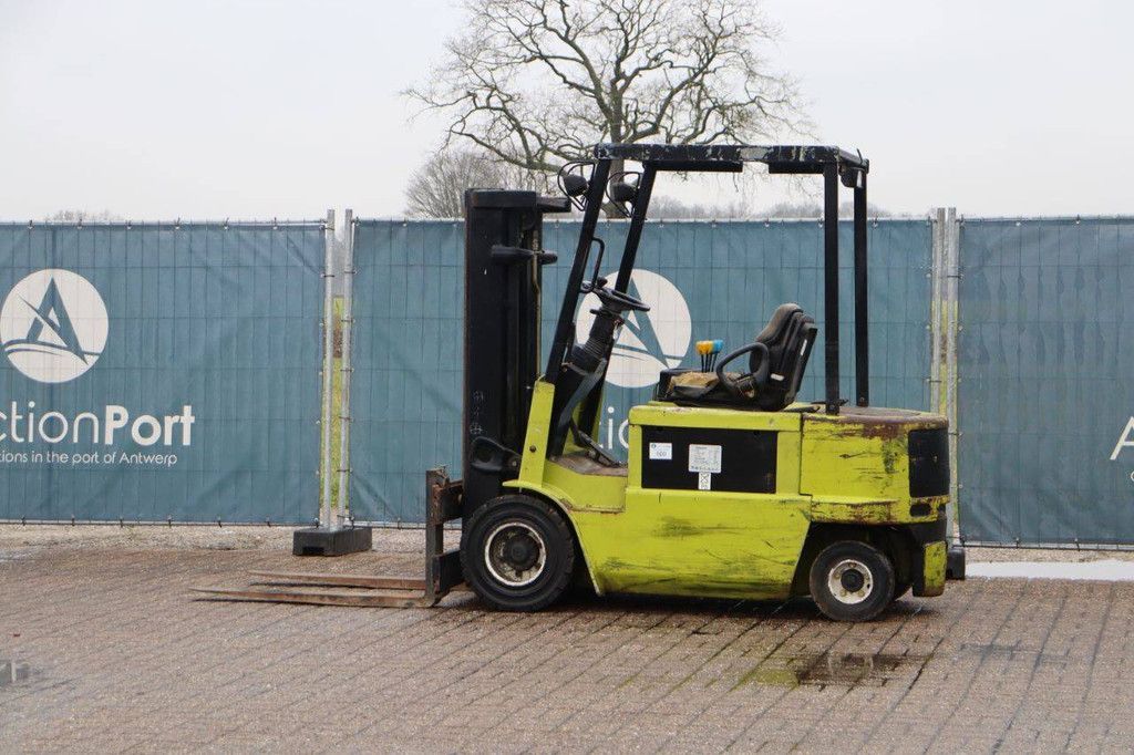 Gabelstapler Clark 30 S Elektro 3000 kg