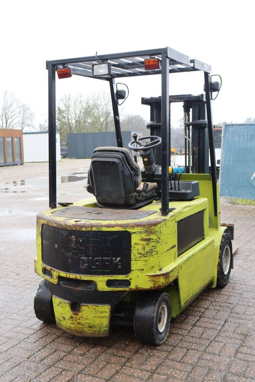 Gabelstapler Clark 30 S Elektro 3000 kg