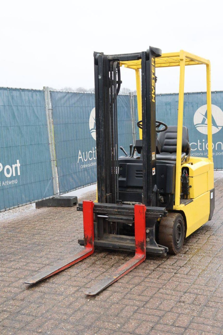 Gabelstapler Hyster J1.60XMT Elektro 1500 kg 3,33 m 1996