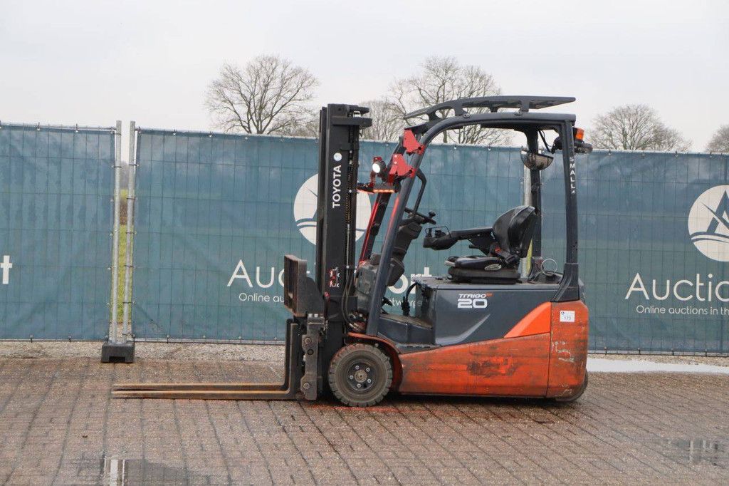 Toyota 8FBE18T Elektrogabelstapler 1800 kg 4,7 m 2021