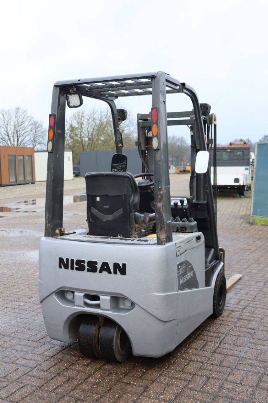 Nissan 1N1L18Q Elektro-Gabelstapler, 1250 kg