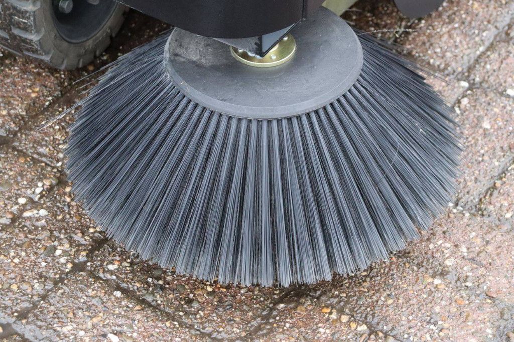 Sweeper Stahlgruppe SWEEPE SGYZS4 Electric