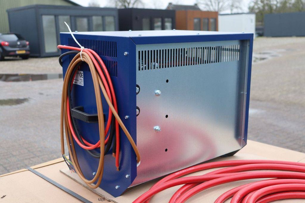 Battery charger Powergen 48V/80A 10 pieces New