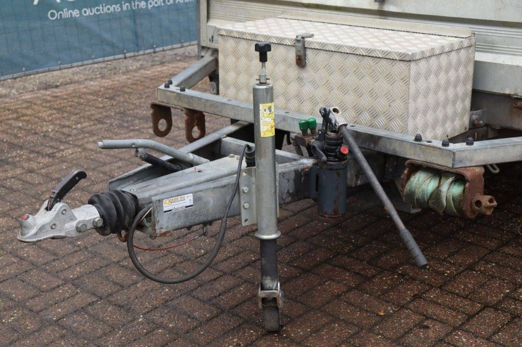 Plattformanhänger Humbaur HUT 2002