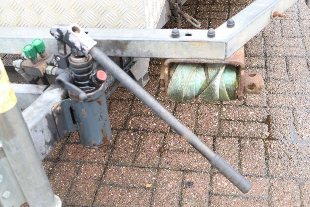 Plattformanhänger Humbaur HUT 2002