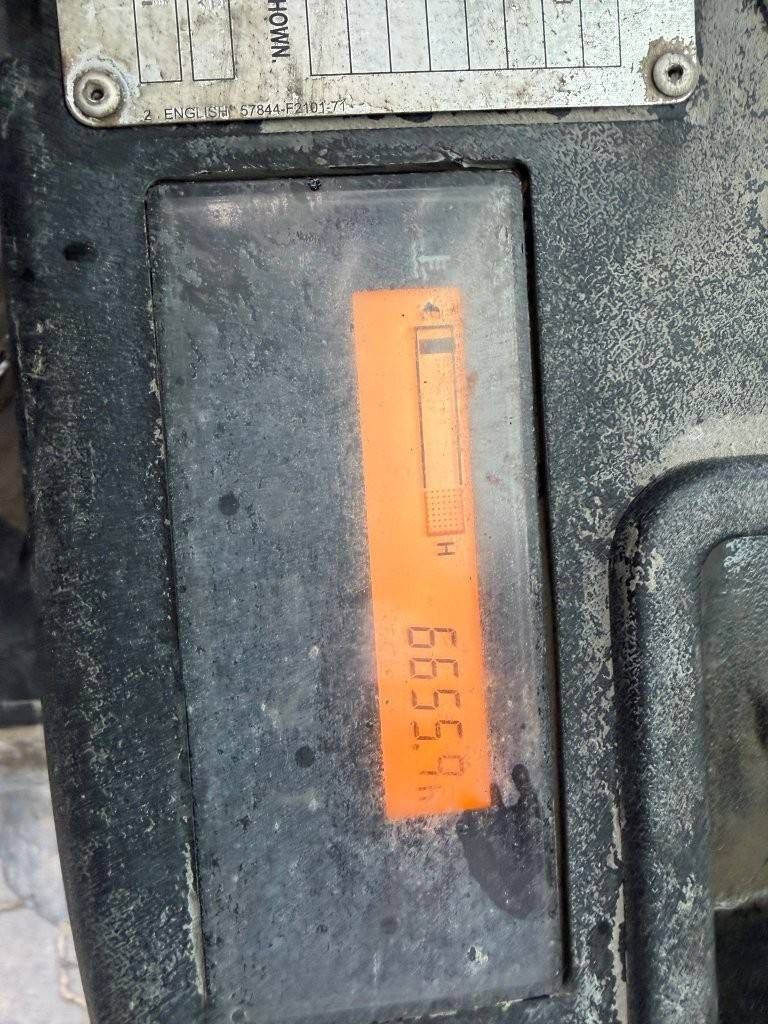 Forklift Toyota 02-8FGF25 LPG 2500kg 2013