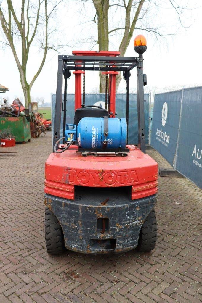 Gabelstapler Toyota 42-5FG30 LPG 3000kg 3,7m