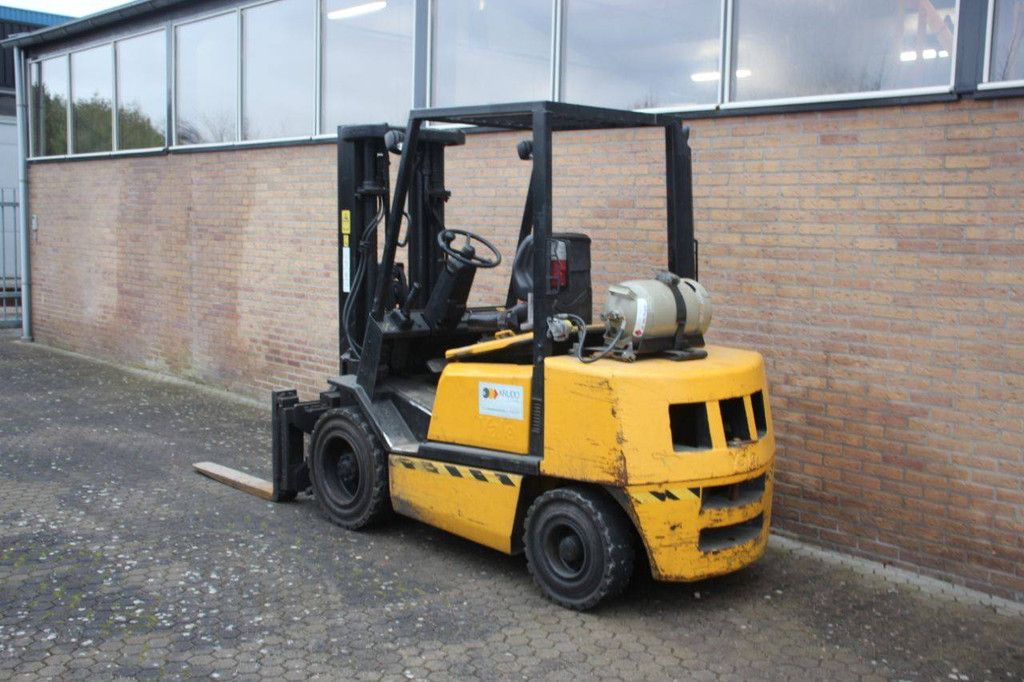 Forklift Yale GLP30TF LPG 2880kg 4.76m 2004