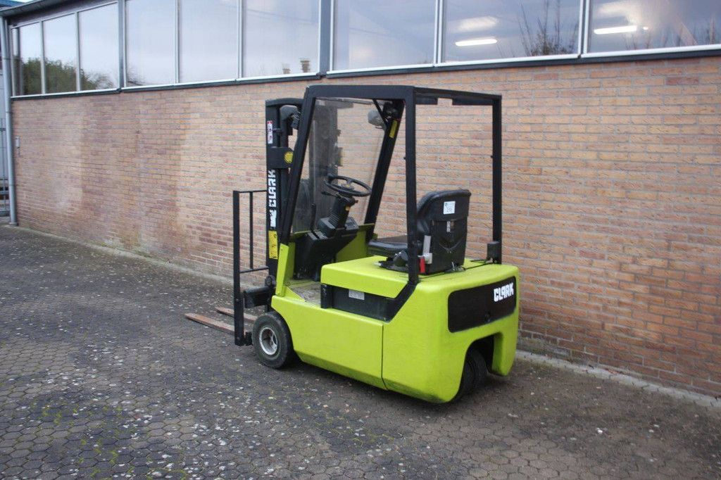 Gabelstapler Clark CTM 16S Elektro 1600 kg 4,34 m 1998