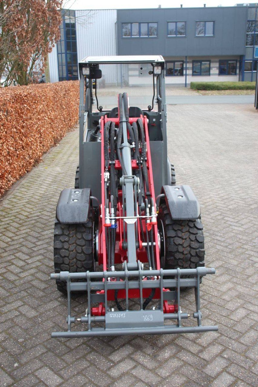 Weidemann 1260LP Diesel-Knicklader, 18,4 kW, Baujahr 2025