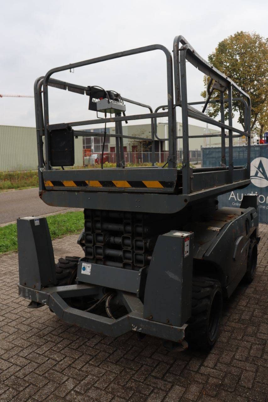 Scherenarbeitsbühne Haulotte Compact 12DX Benzin 8,0 m 2017