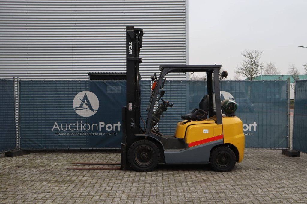 Forklift TCM FG25T3 LPG 2500kg 4.75m 2013