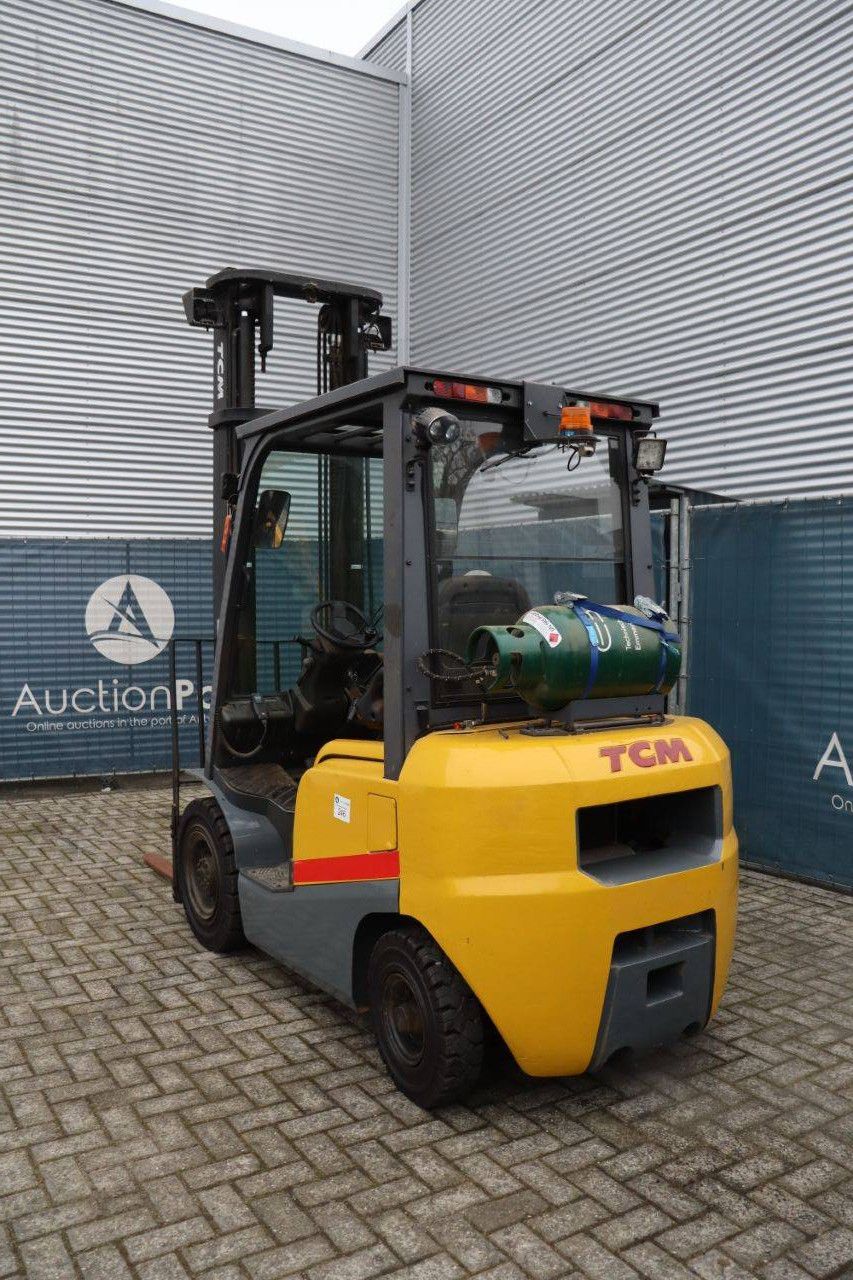 Forklift TCM FG25T3 LPG 2500kg 4.75m 2013