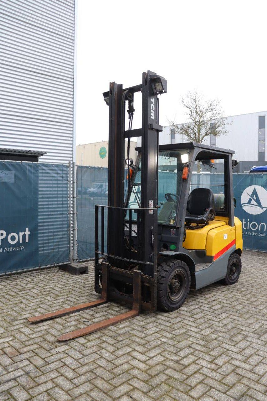 Forklift TCM FG25T3 LPG 2500kg 4.75m 2013