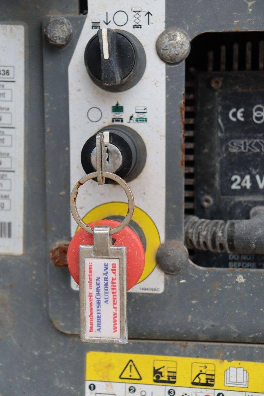 Scherenarbeitsbühne Skyjack SJ3219 Elektrisch 7,8 m 2016