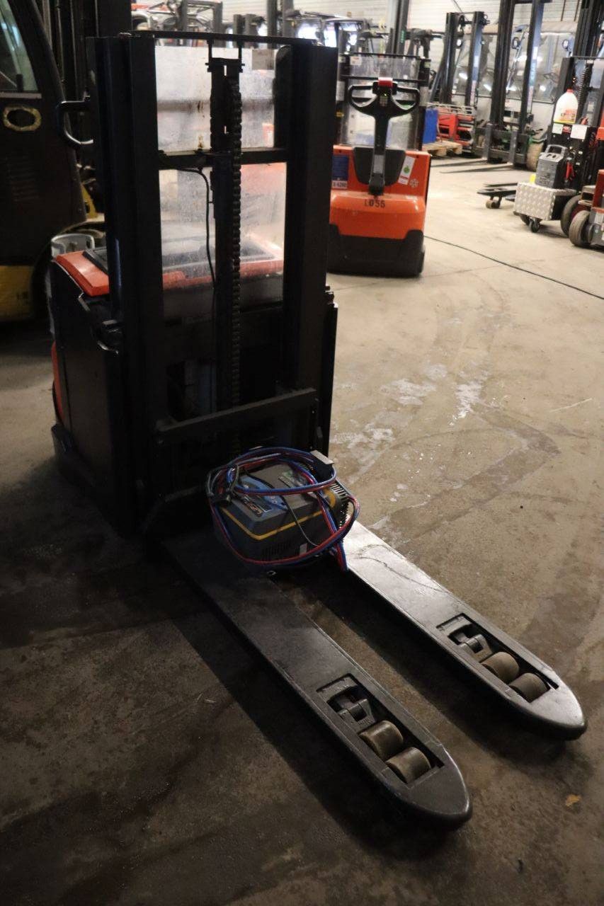 Stacker BT SWE200D Electric 2000kg 2016