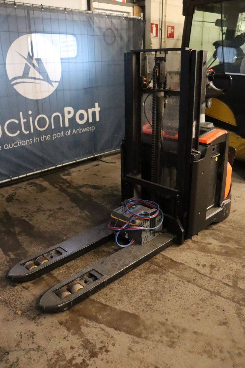 Stacker BT SWE200D Electric 2000kg 2016