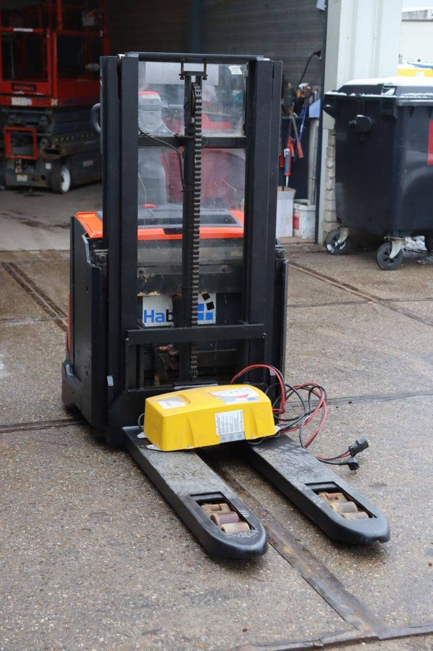 Stacker Toyota SWE200D Electric 2000kg 2017