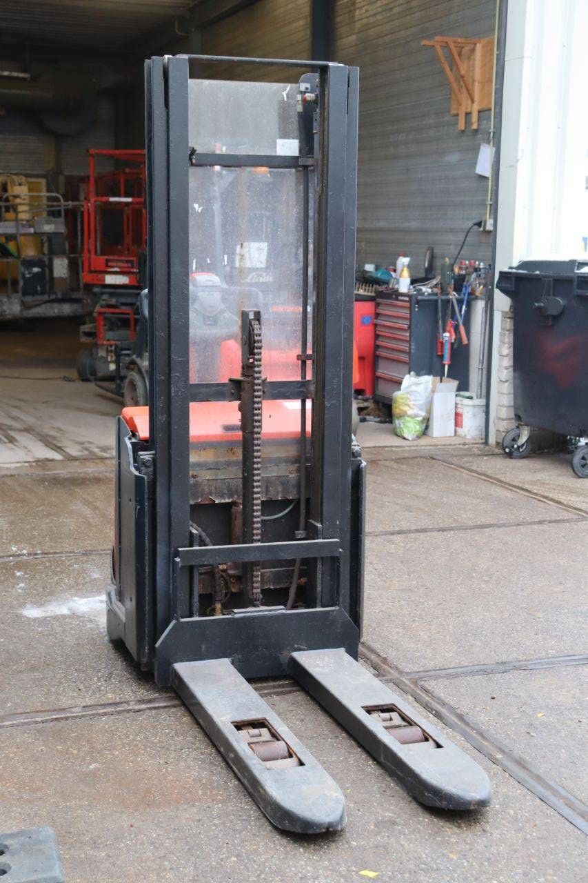 Stacker BT SWE140L Electric 1400kg 2016