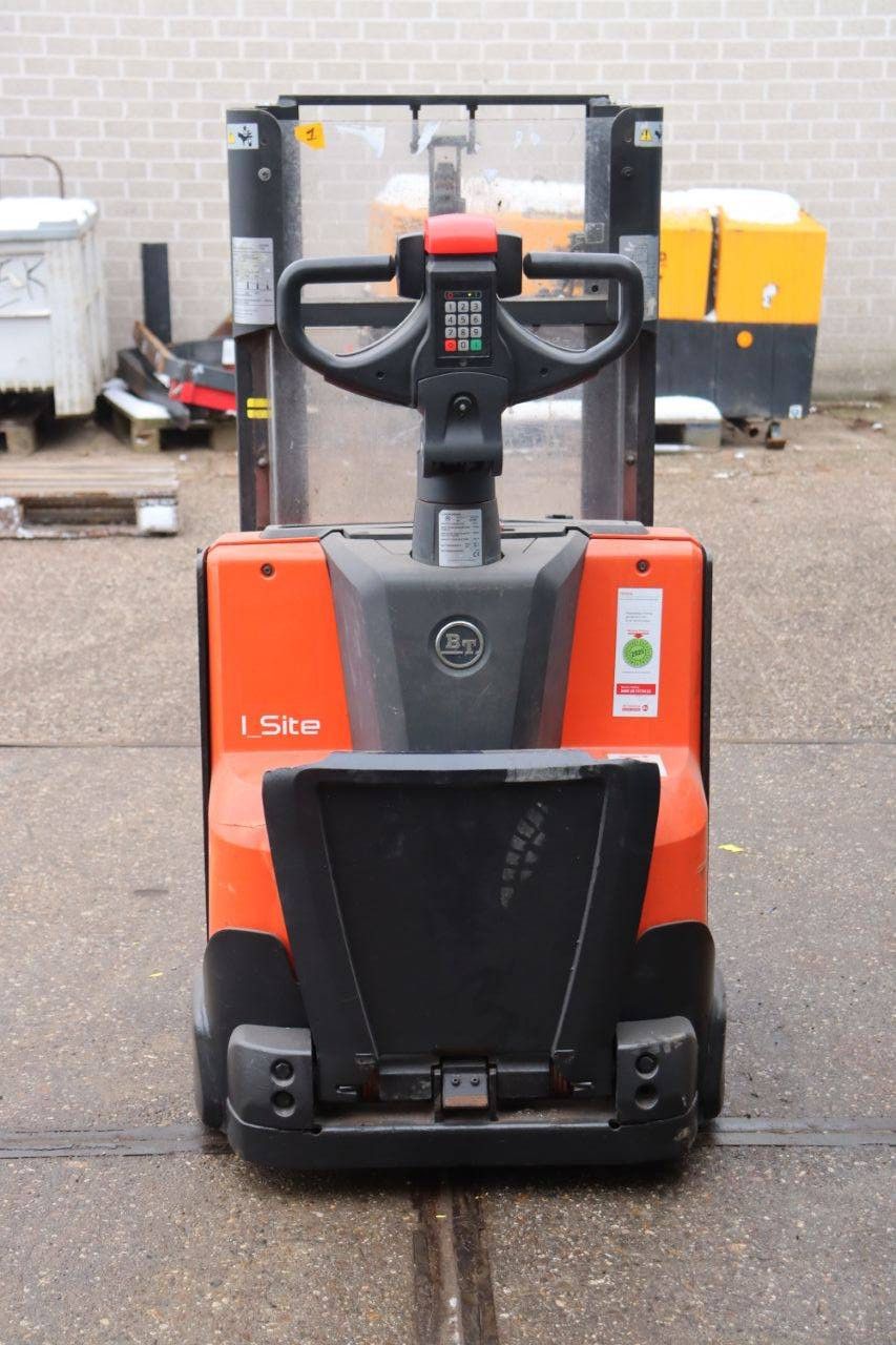 Stacker BT SWE200D Electric 2000kg 2015