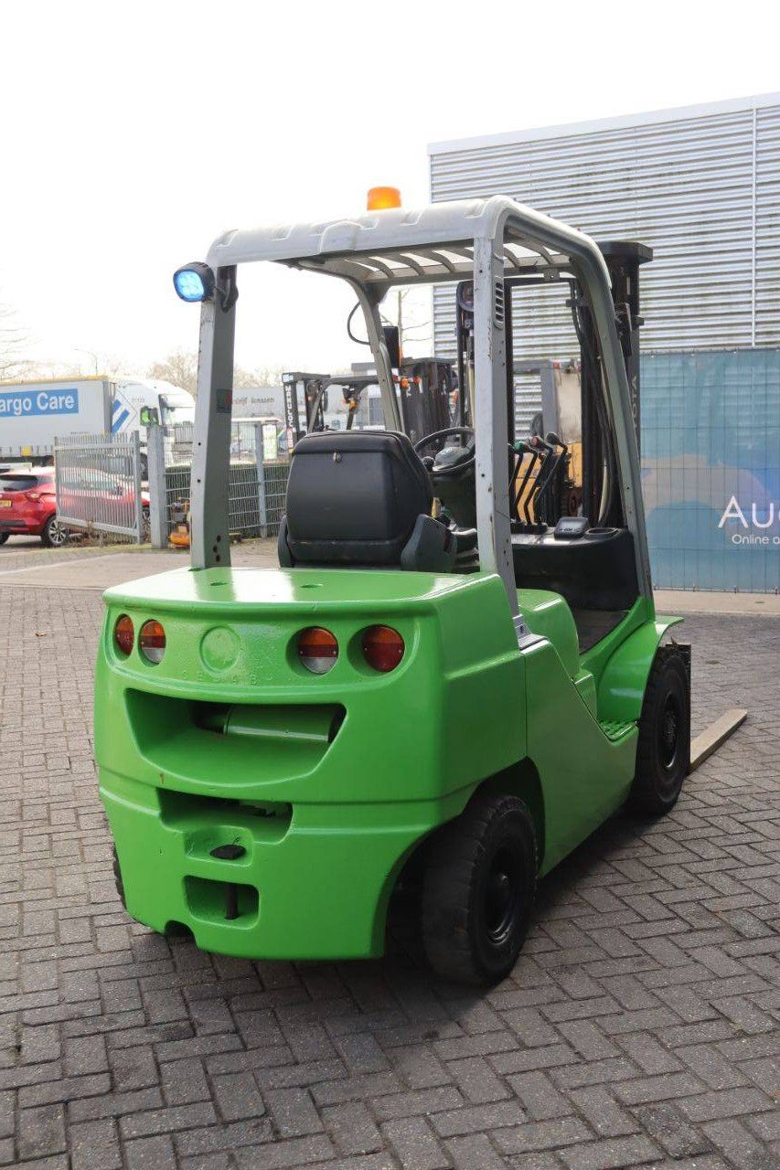 Gabelstapler CESAB M325D Diesel 2500kg 2018