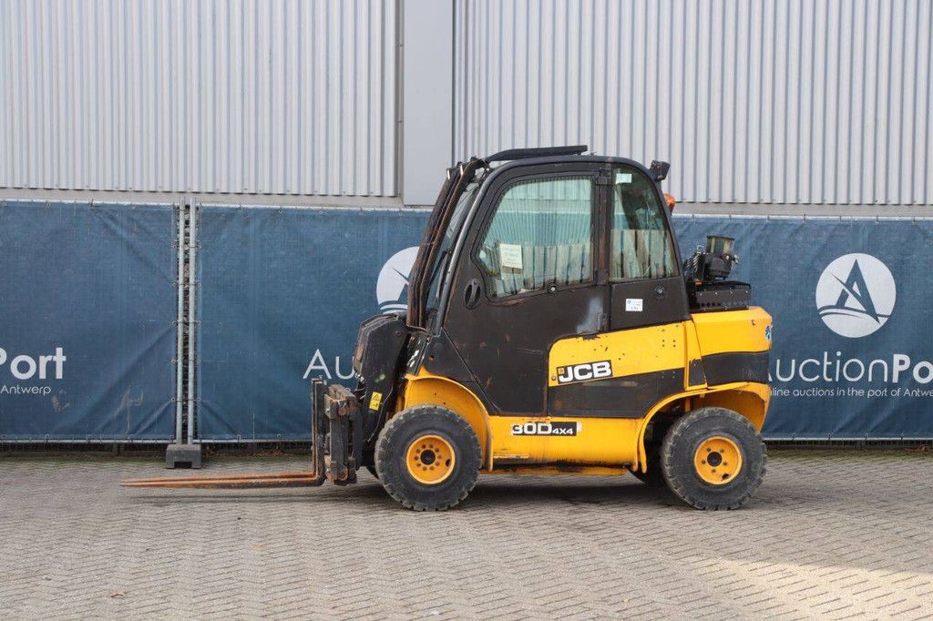 JCB TLT30D 4x4 Diesel-Teleskoplader 35,6 kW 3000 kg 5,15 m 2016