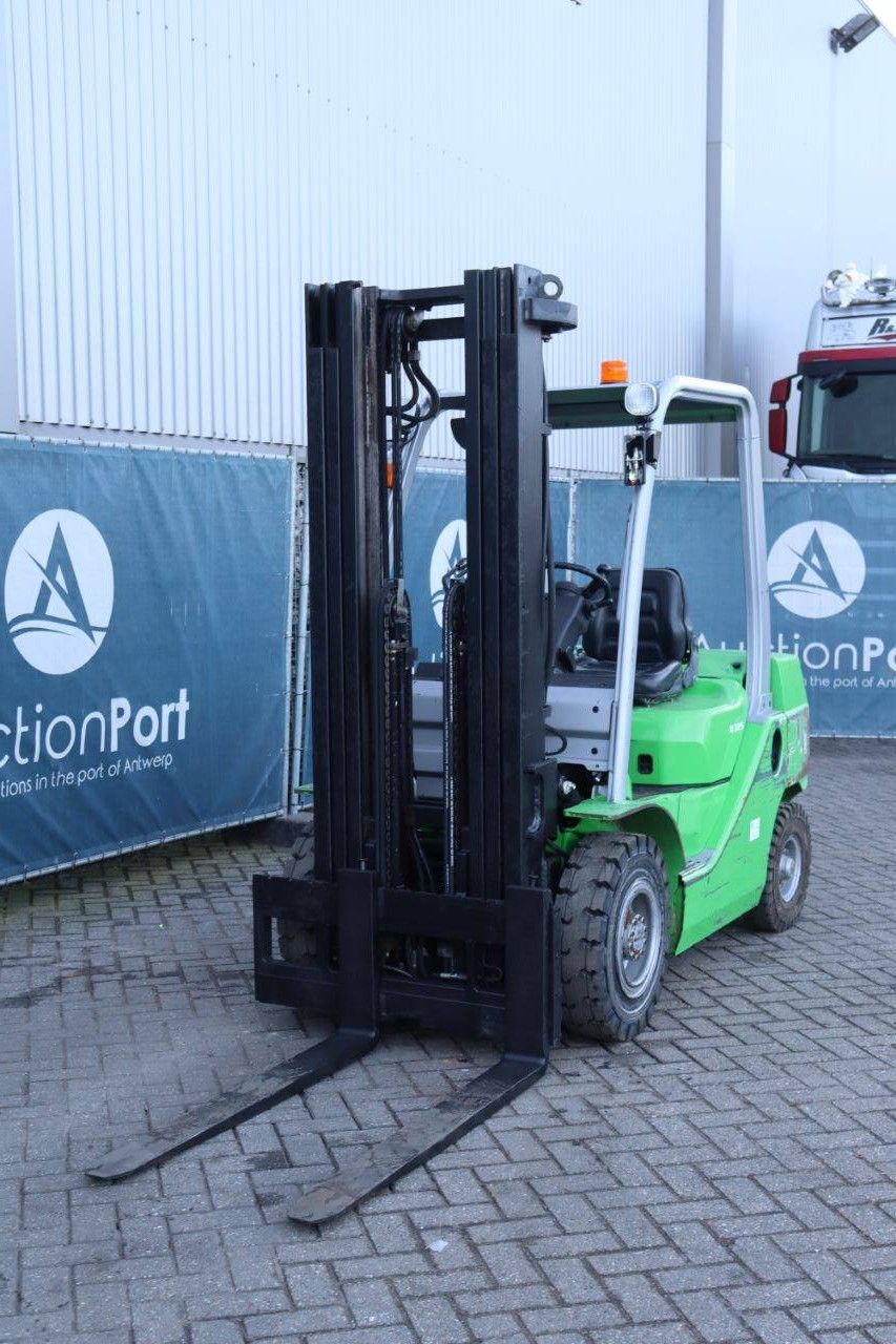 Gabelstapler CESAB M325D Diesel 2500 kg 2015