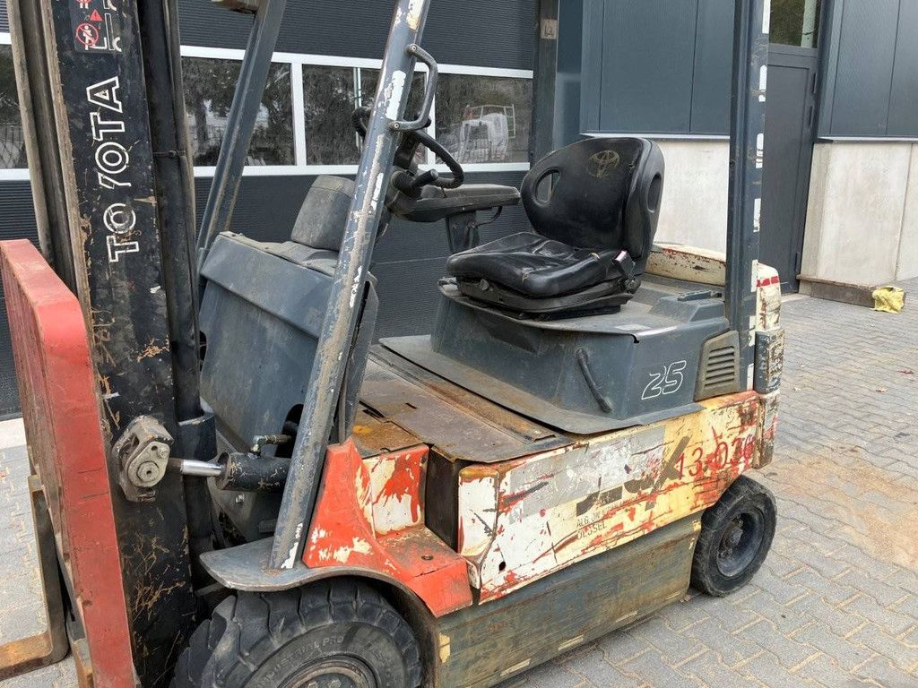 Heftruck Toyota 7FBMF25 Elektrisch 2500kg 3.7m 2005